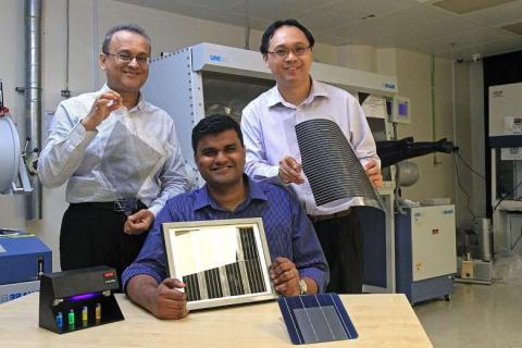 Flexible perovskite solar cells by NTU image