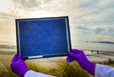 Swansea researchers supersize perovskite solar technology image